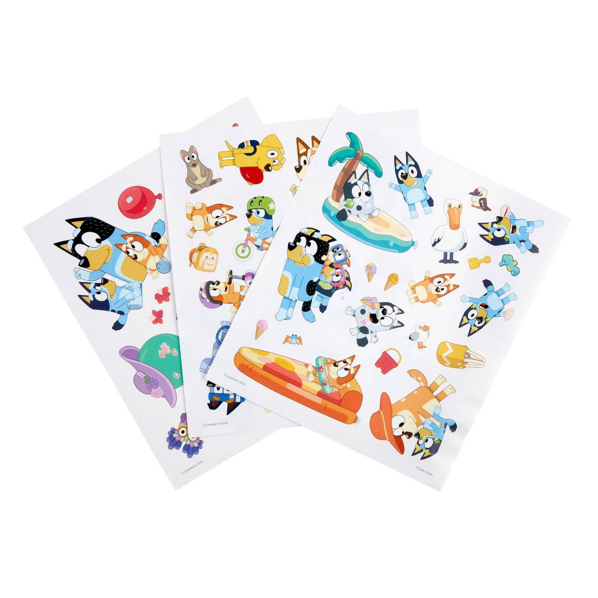 Juego de actividades de Bluey con colores y pegatinas, que incluye marcadores/Crayola