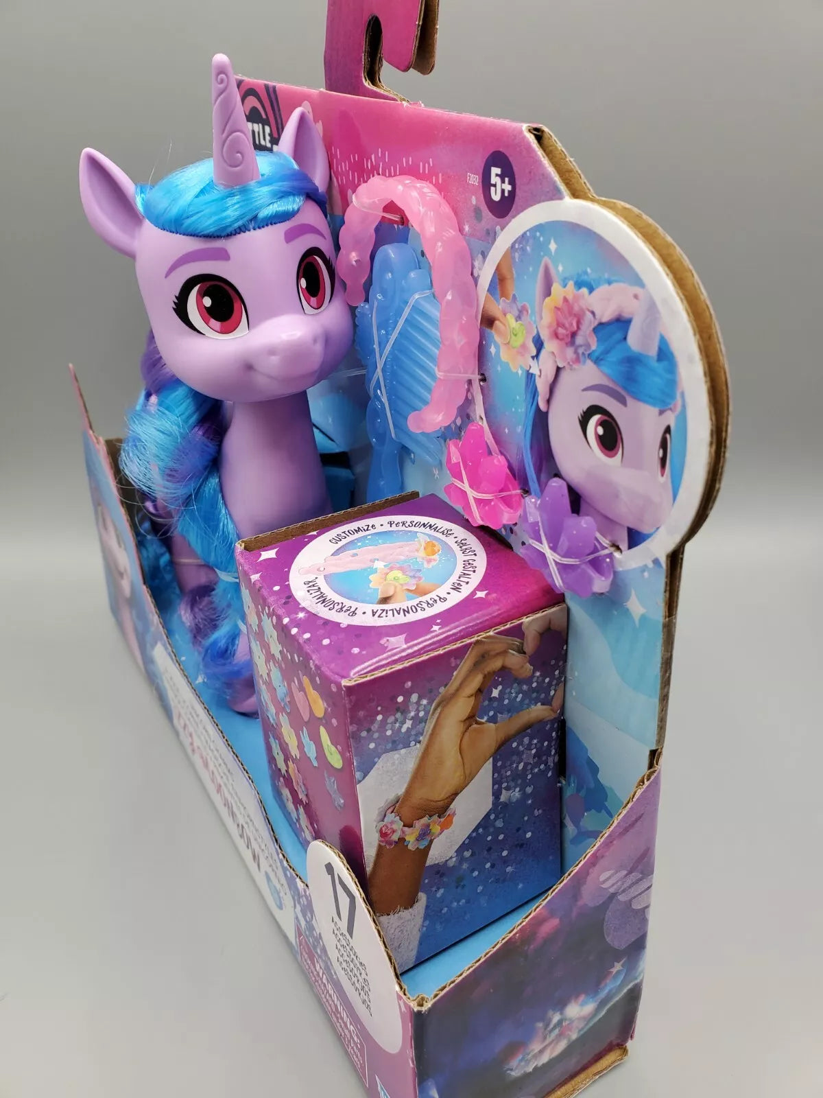 My Little Pony:  Izzy Moonbow | 17 Accesorios para el Cabello | Hasbro